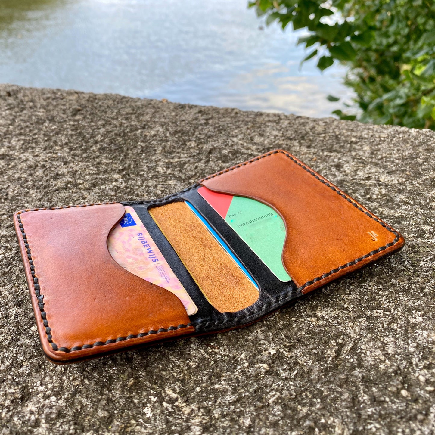 Flip wallet